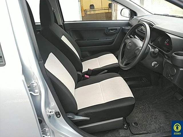 Daihatsu Mira e:S LA350S 2019